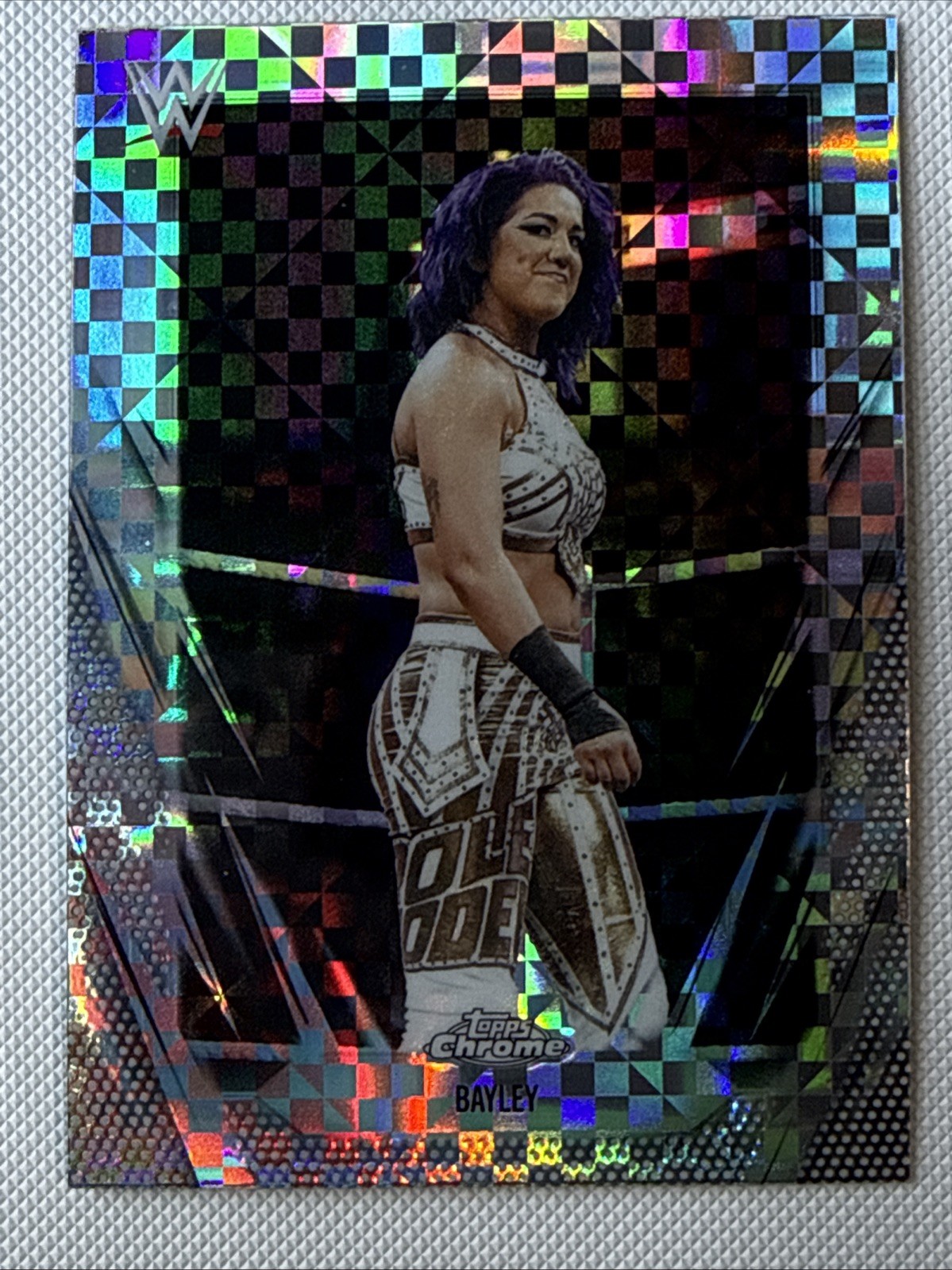 X-FRACTOR REFRACTOR 2026 Topps Chrome WWE Wrestling Cards You Pick/Choose! READ*