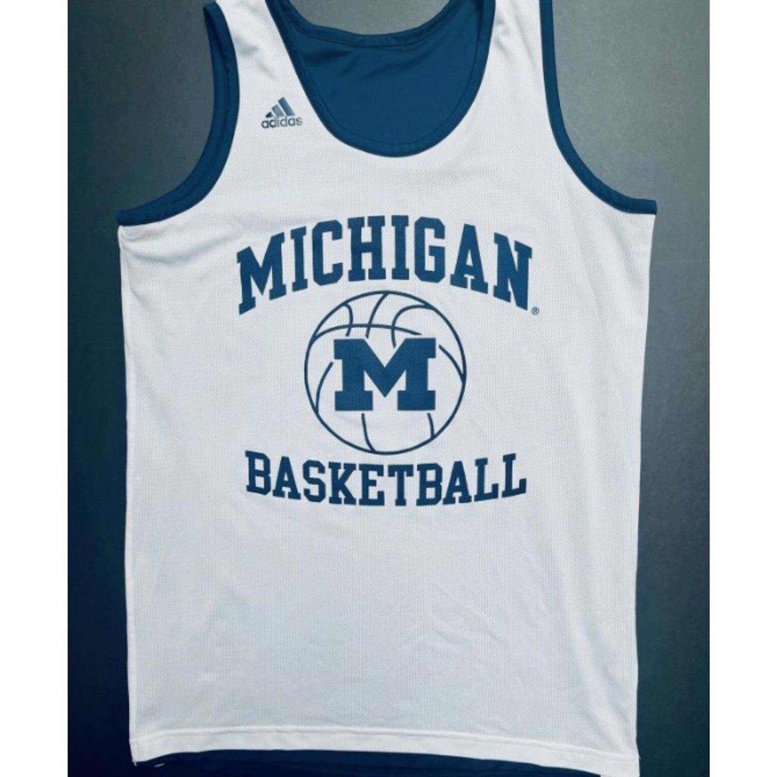 adidas Michigan Wolverines Reversible Basketball Jersey – Size Medium