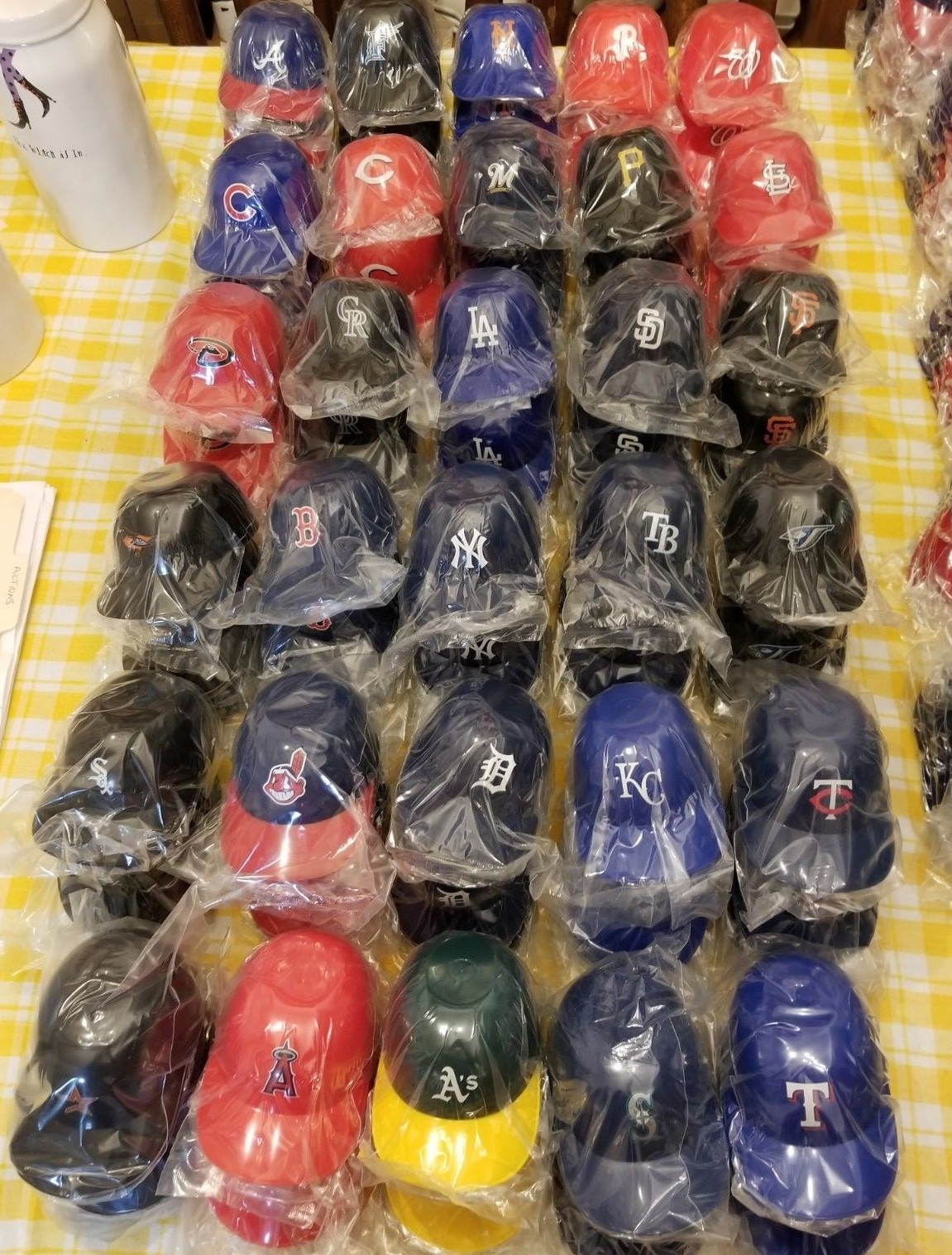 MLB Mini Snack Helmet Ice Cream Bowl – Pick Your Team – NEW
