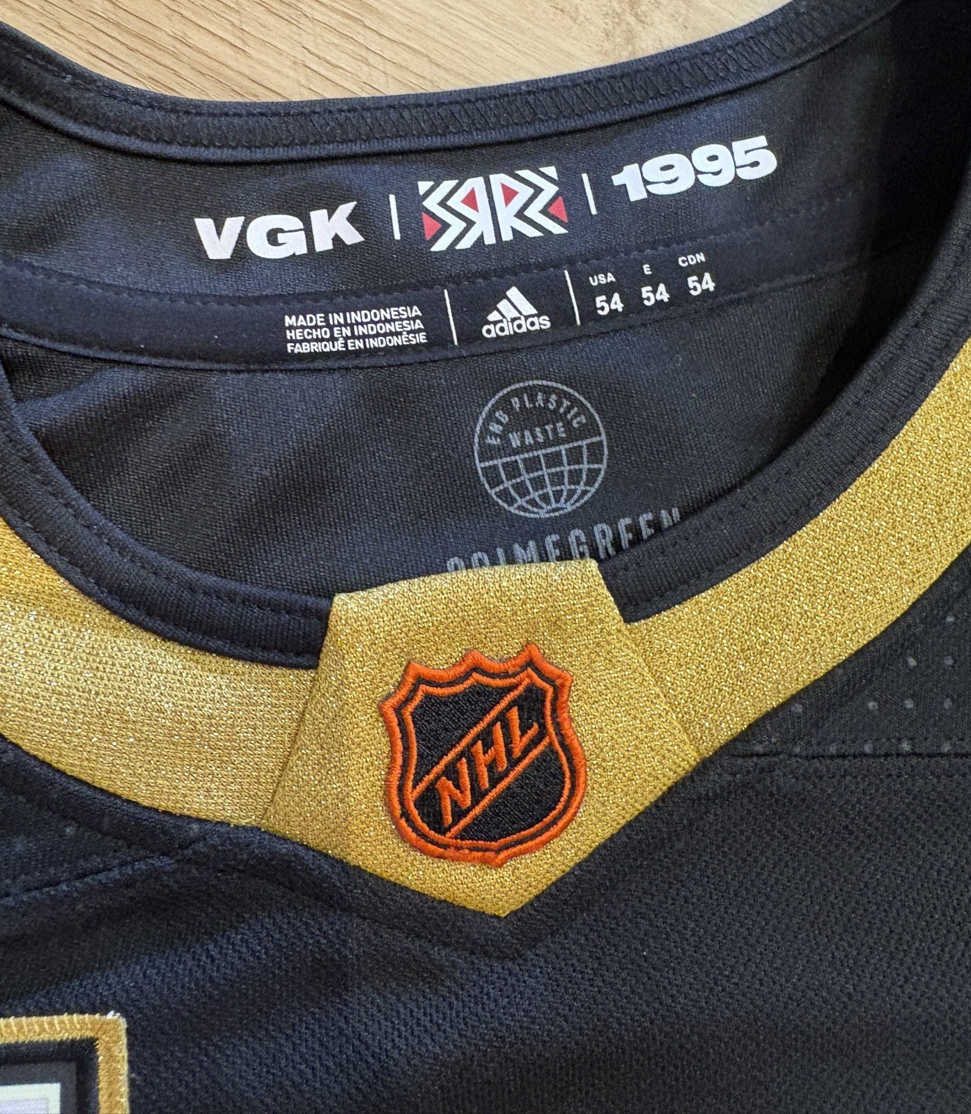 Vegas Golden Knights Reverse Retro Jersey Glow In the Dark Fight Strap Sz 54 XL