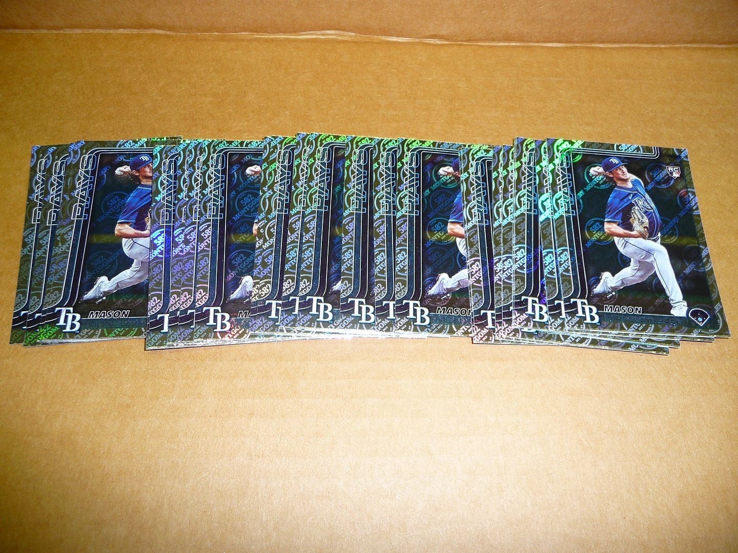 2025 Topps 582 MONTGOMERY CLUB FOIL LOT OF 35 CARDS MASON MONTGOMERY RAYS #369