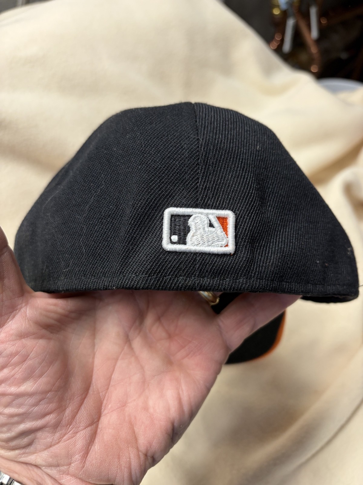 (a-110) Baltimore Orioles fitted baseball cap – 7 1/2 – New Era
