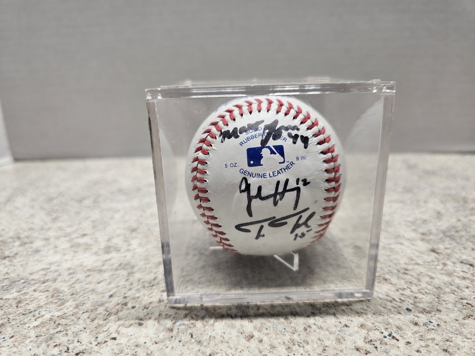 Altoona Curve? MiLB Unknown Autographed Baseball No COA In Case