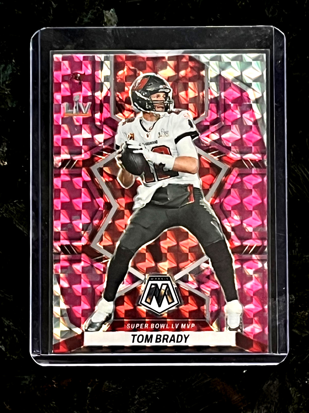 2022 Panini Mosaic Tom Brady Pink Camo SUPER BOWL LV MVP Buccaneers #291