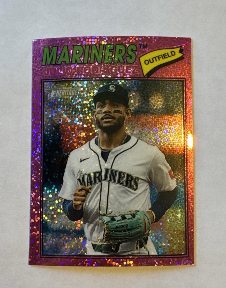 2026 Topps Heritage Julio Rodriguez Pink Sparkle Chrome #240 Mariners