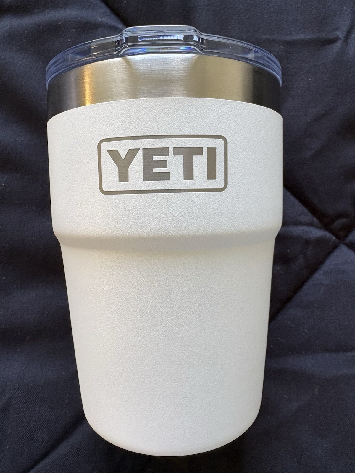 YETI White Rambler 16 oz Stackable Cup w/ MagSlider Lid. Golden State Warriors
