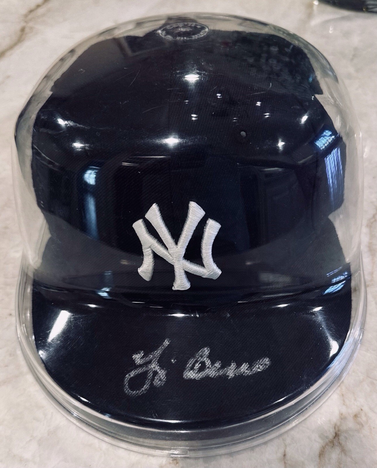 Yogi Berra Signed New York Yankees Baseball Hat/Cap – Original