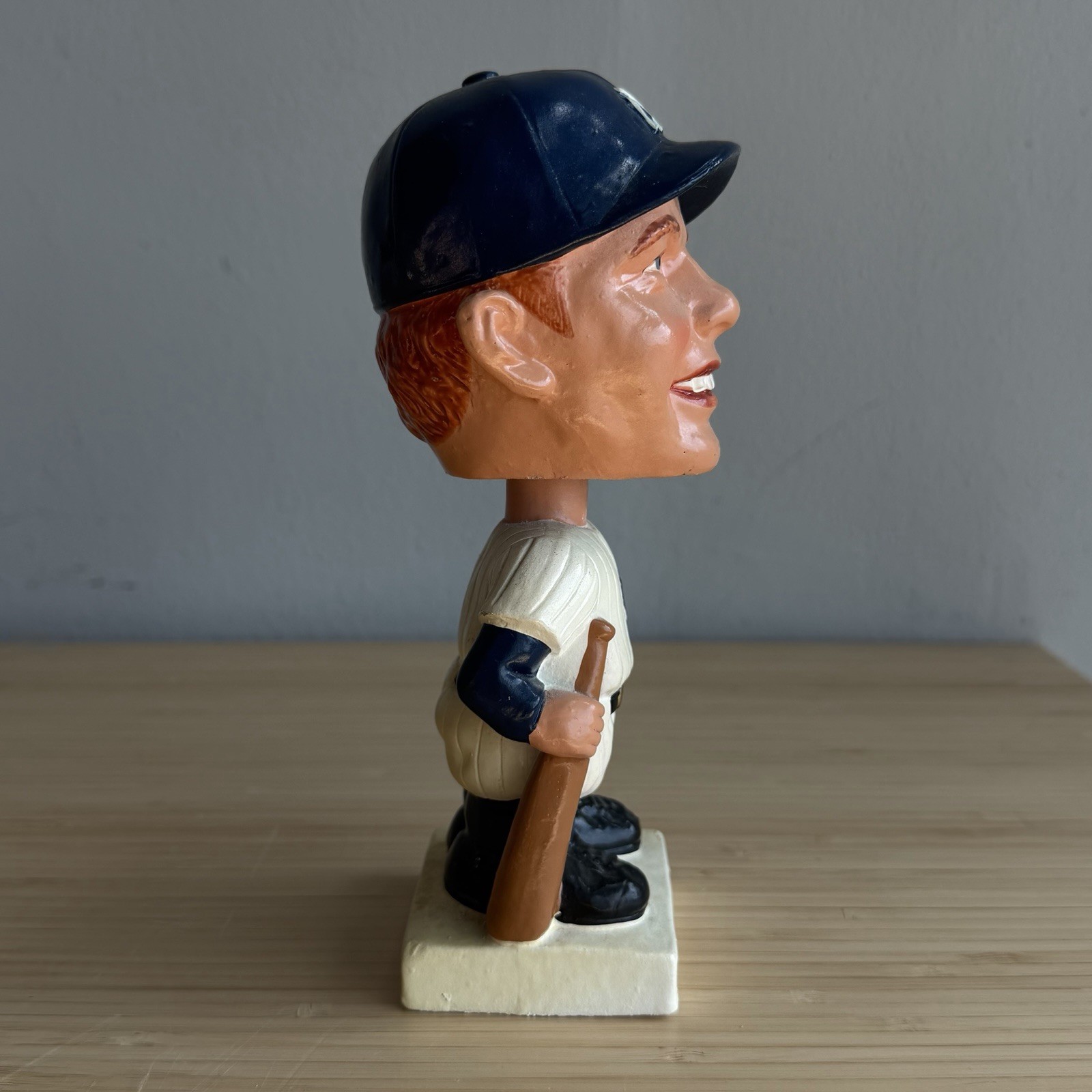 1962 Mickey Mantle White Square Base New York Yankees Bobblehead Nodder