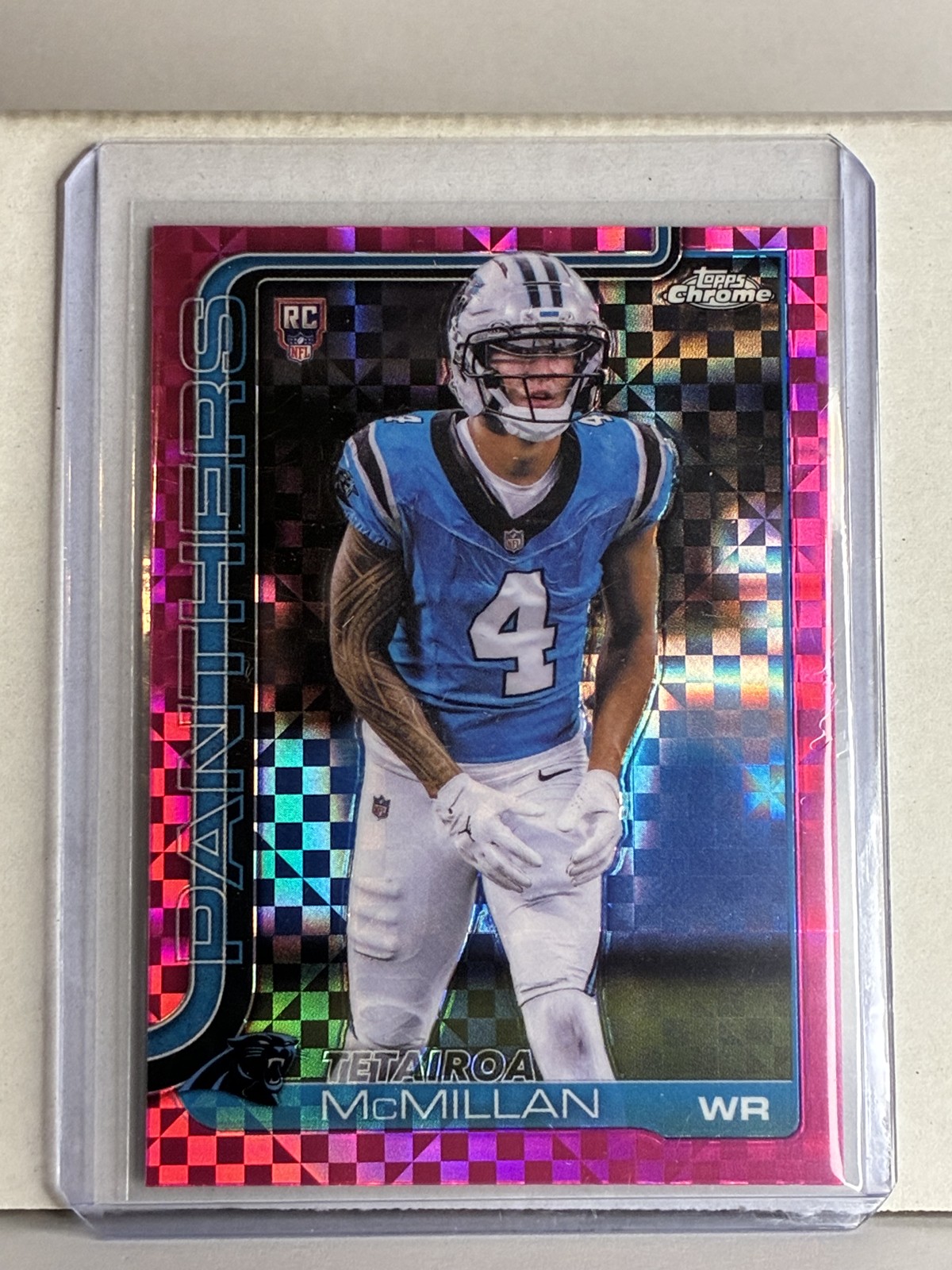 2025 Topps Chrome – Rookies Tetairoa McMillan #326 Hot Pink X-Fractor (RC)