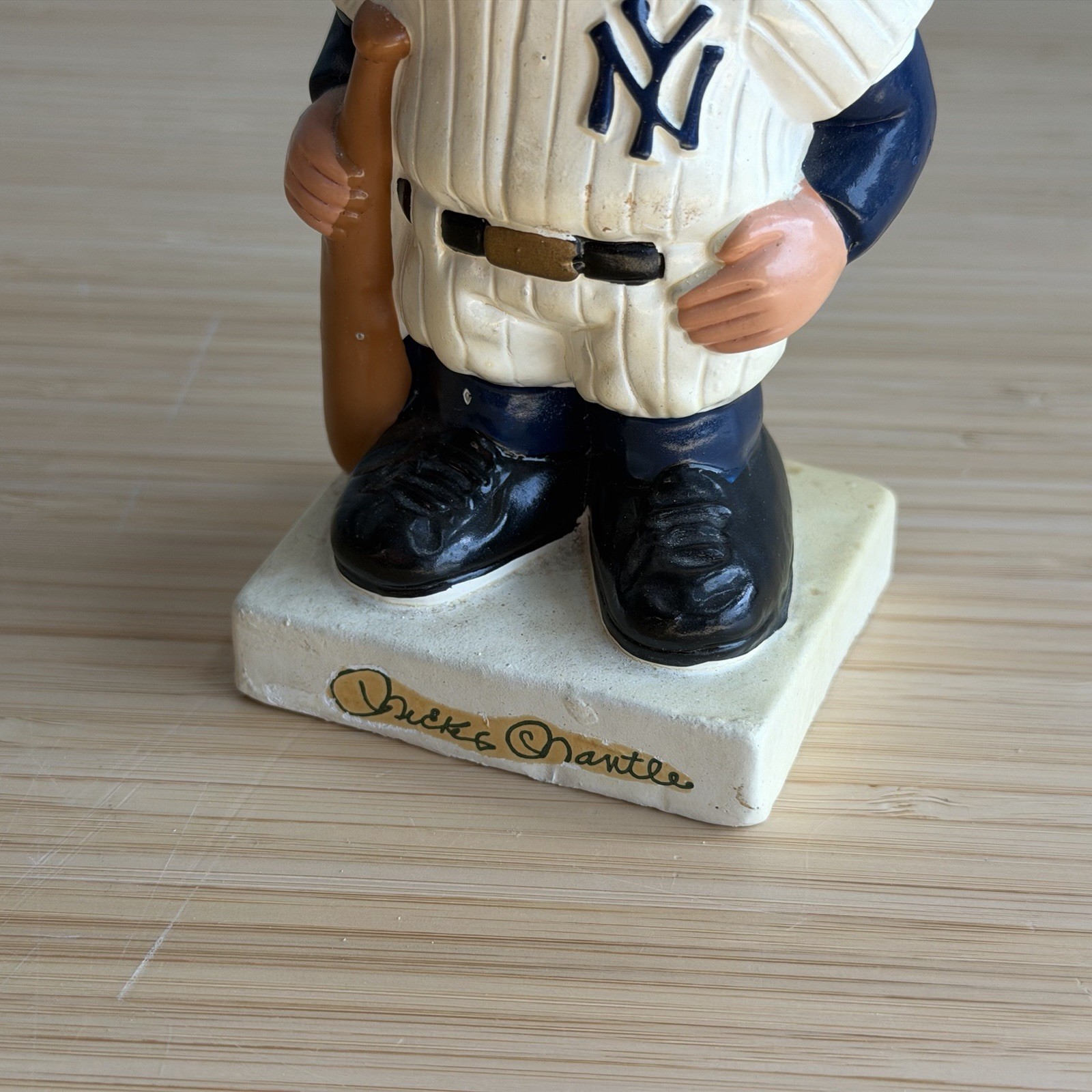 1962 Mickey Mantle White Square Base New York Yankees Bobblehead Nodder