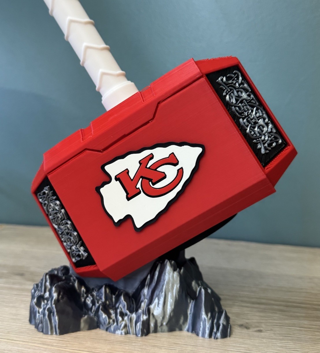 Kansas City Chiefs 13” Thor Hammer Mjolnir & Rock Memorabilia Man Cave Fan Gifts