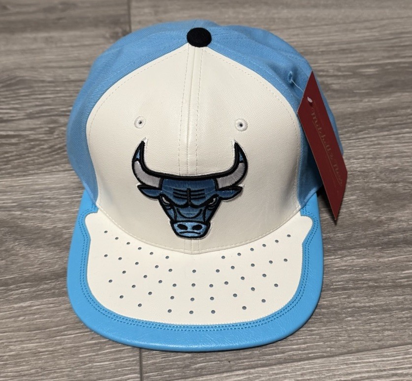 Chicago Bulls Mitchell & Ness SnapBack Adjustable Hat Baby Blue,White Color