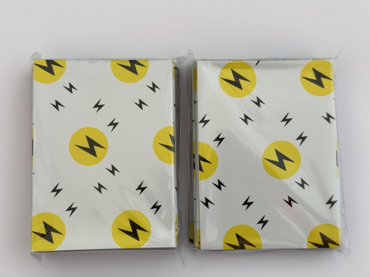 Lenayuyu 600pcs Lightning Protector Standard MTG Card Sleeves 66x91mm Matte