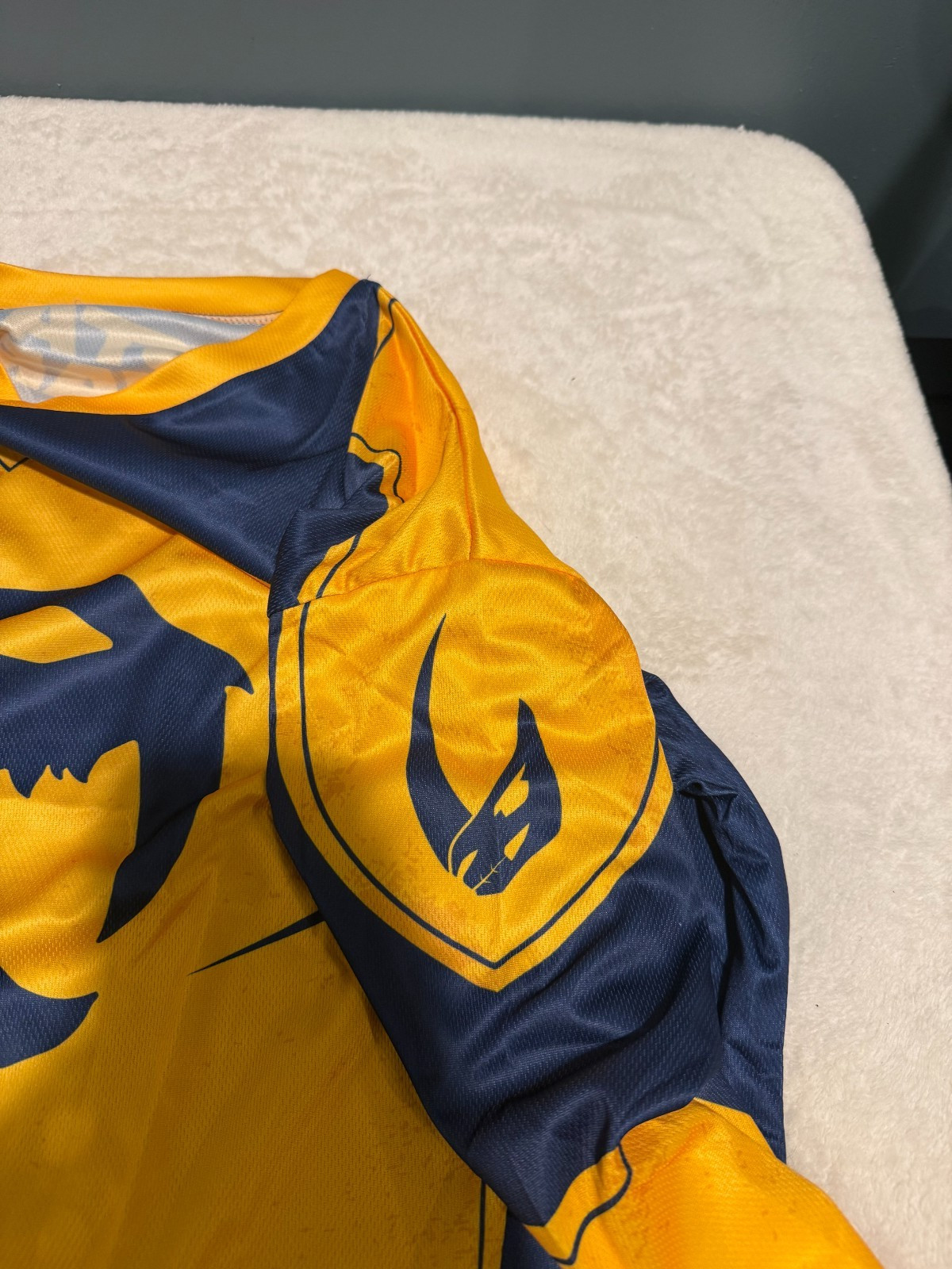 Nashville Predators Skull Star Wars Jersey-XL NWOT Still in original Packaging