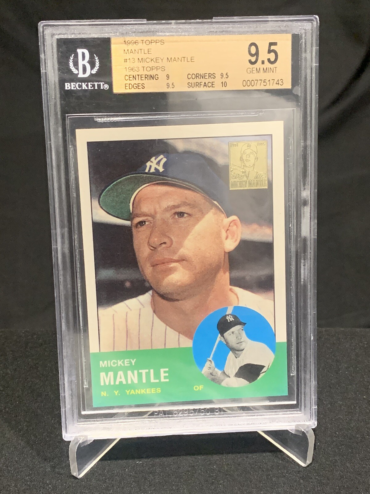 1996 Topps Mickey Mantle Card #13 (1963 Topps) BGS 9.5 New York Yankees