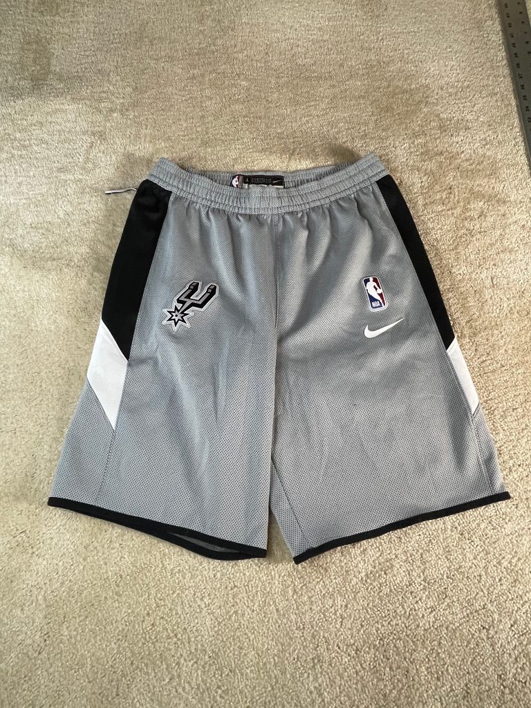 Nike NBA Authentics San Antonio Spurs Team Issued Shorts Gray Mens L Dri-Fit