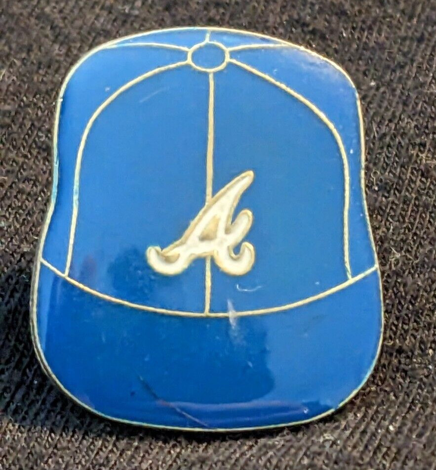 VINTAGE MLB ATLANTA BRAVES “BLUE” OLD SCHOOL HAT COLLECTIBLE PIN 1 INCH