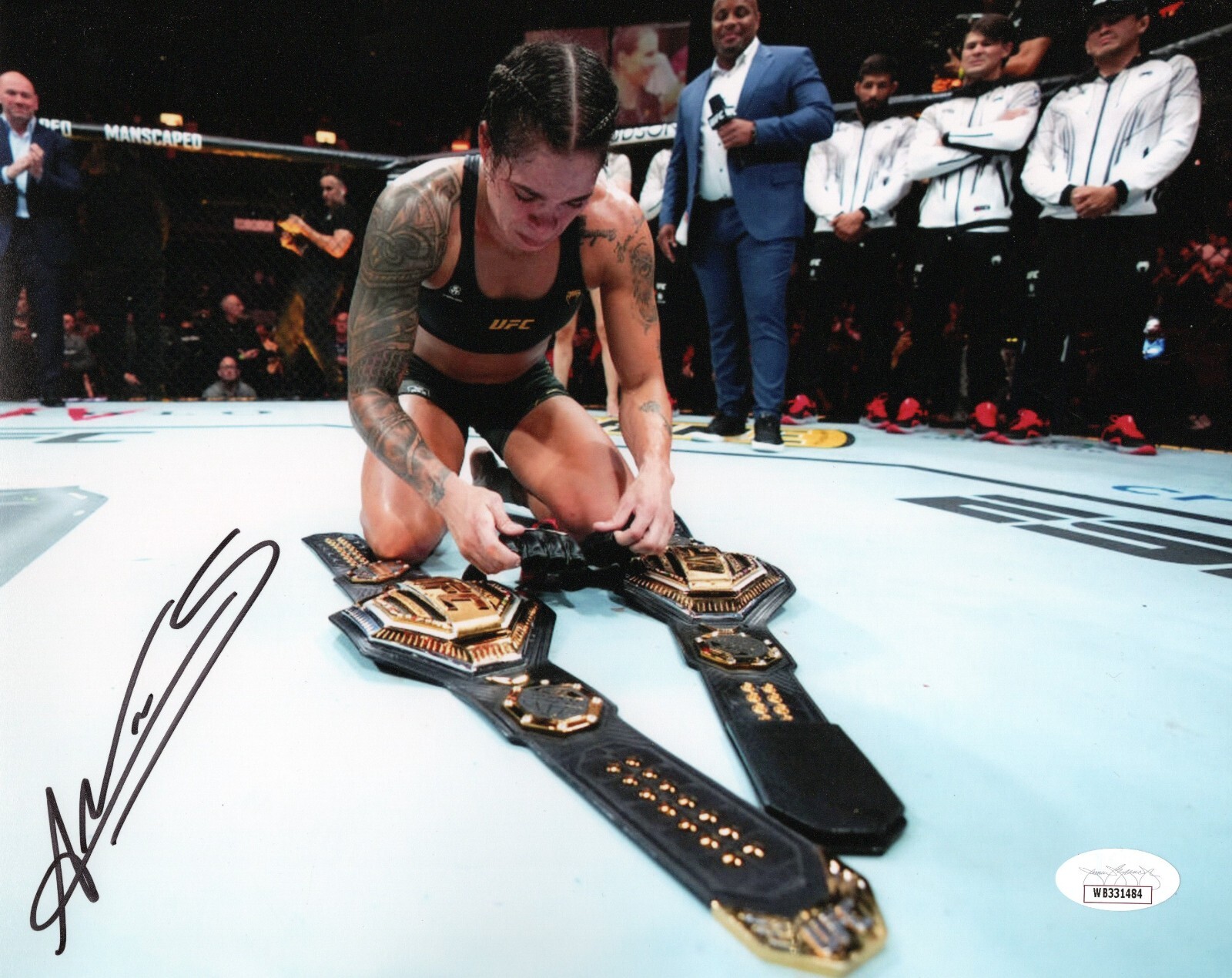 Amanda Nunes autographed signed 8×10 photo The Lioness UFC JSA COA