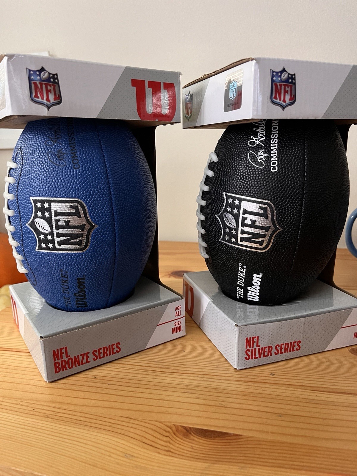 Wilson NFL Silver Series Mini Football Black Silver Composite WTF1631 New