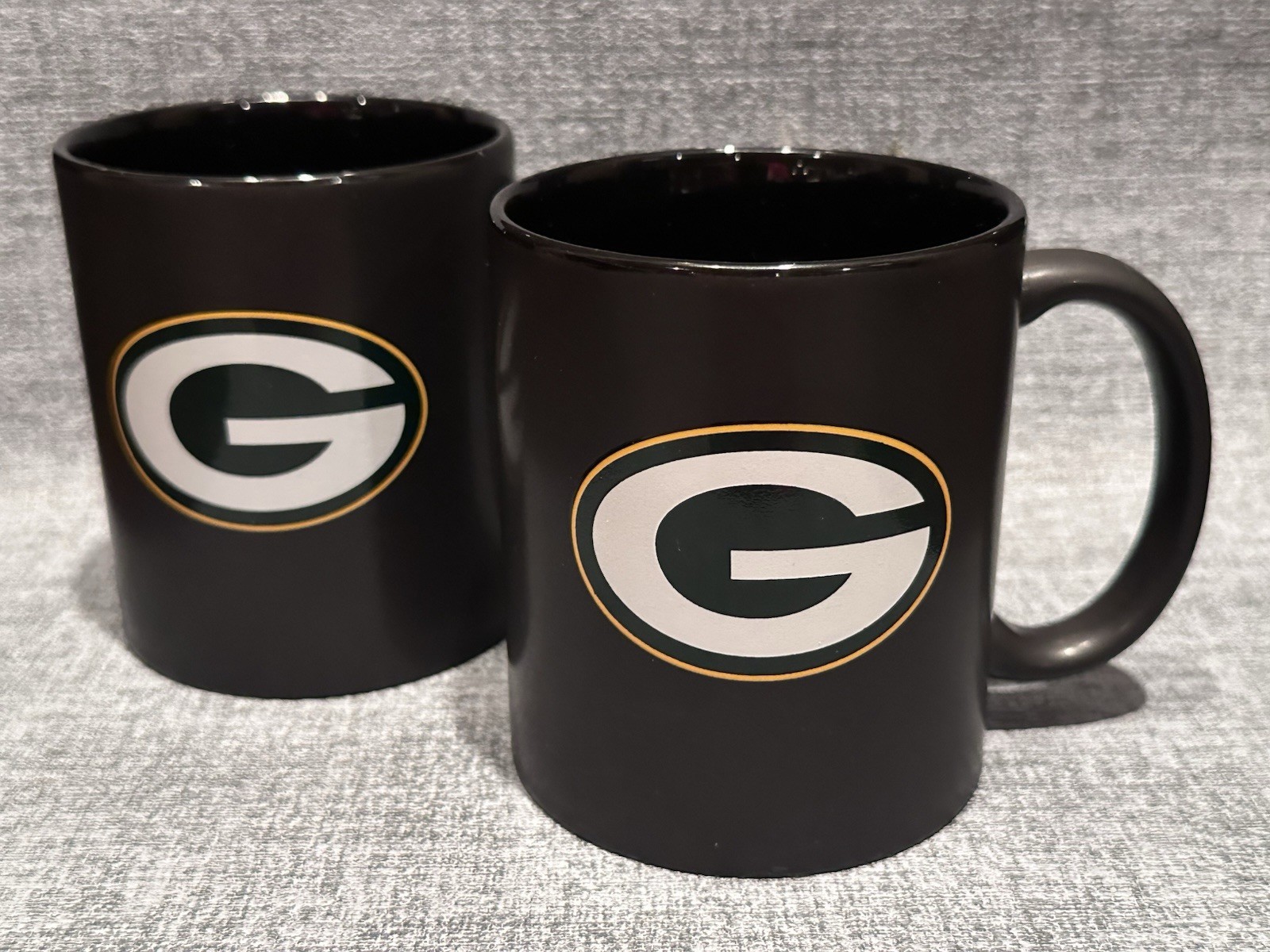 Lot of 2 The Memory Company Officially Licensed NFL Green Bay Packers 11 oz.
