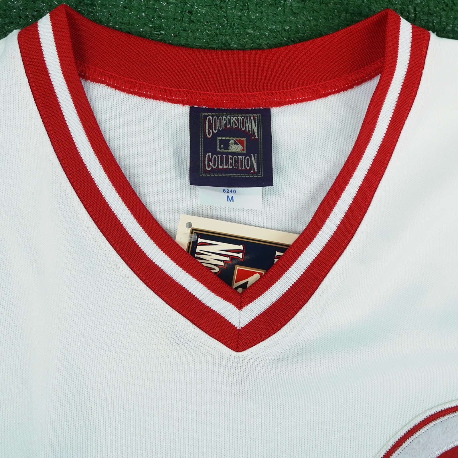 Johnny Bench 1975 Cincinnati Reds Men’s Home White Cooperstown Jersey