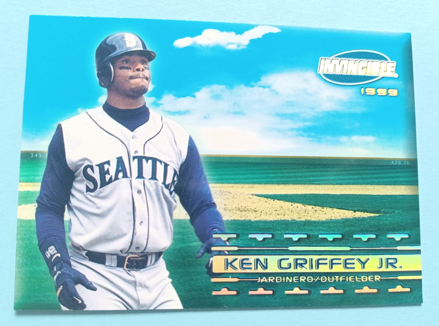 1999 PACIFIC INVINCIBLE KEN GRIFFEY JR #18 SANDLOT HEROES STANDING MARINERS