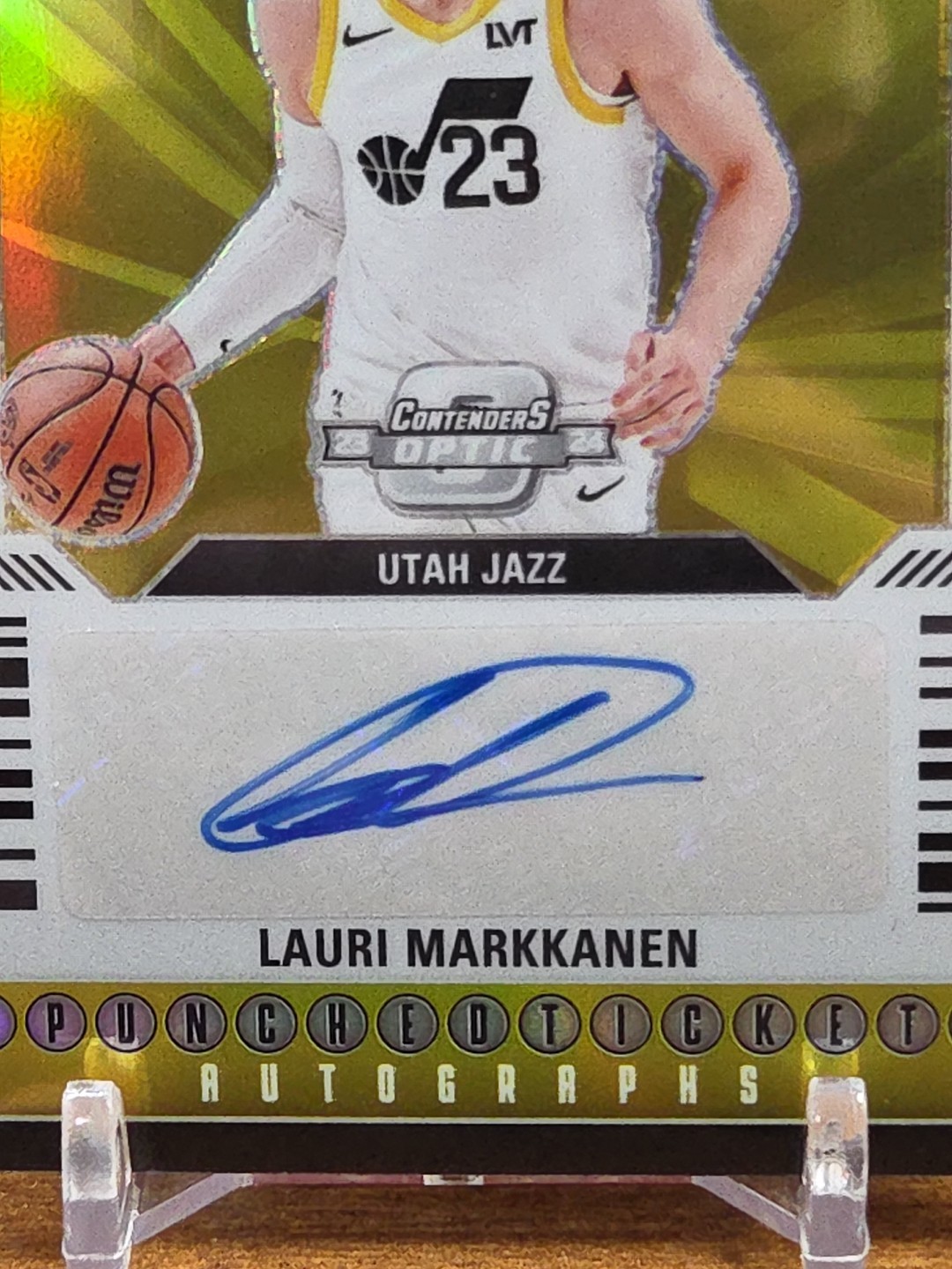 LAURI MARKKANEN 2023-24 Panini Contenders Optic Basketball Auto PT-LMU /75 JAZZ