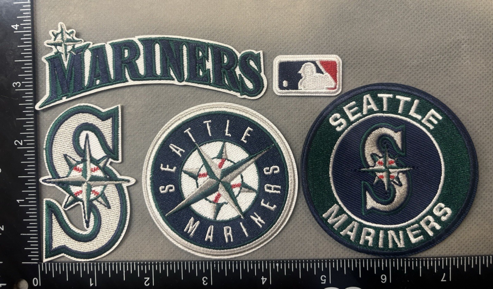 SEATTLE MARINERS LOT SET OF 5 MLB BASEBALL IRON ON PATCHES