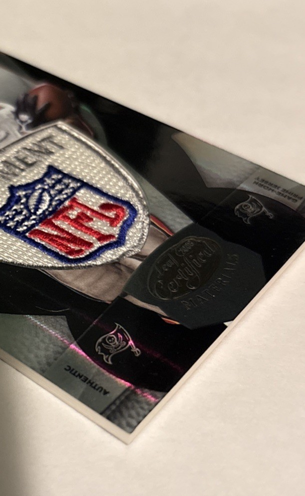 2008 Leaf Certified Carnell Cadillac Williams 1/1 NFL Shield game used material
