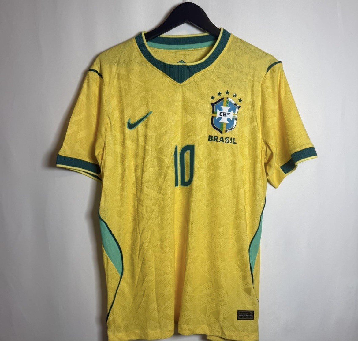 Nike Brazil Neymar Jr #10 Home Kit Player Version Size Large