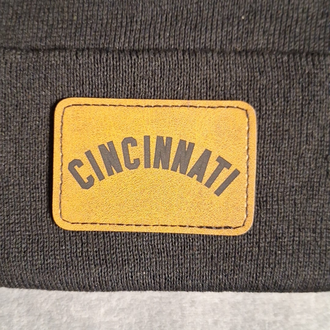 Cincinnati Reds Leather Rectangle Patch Black Beanie Cap MLB