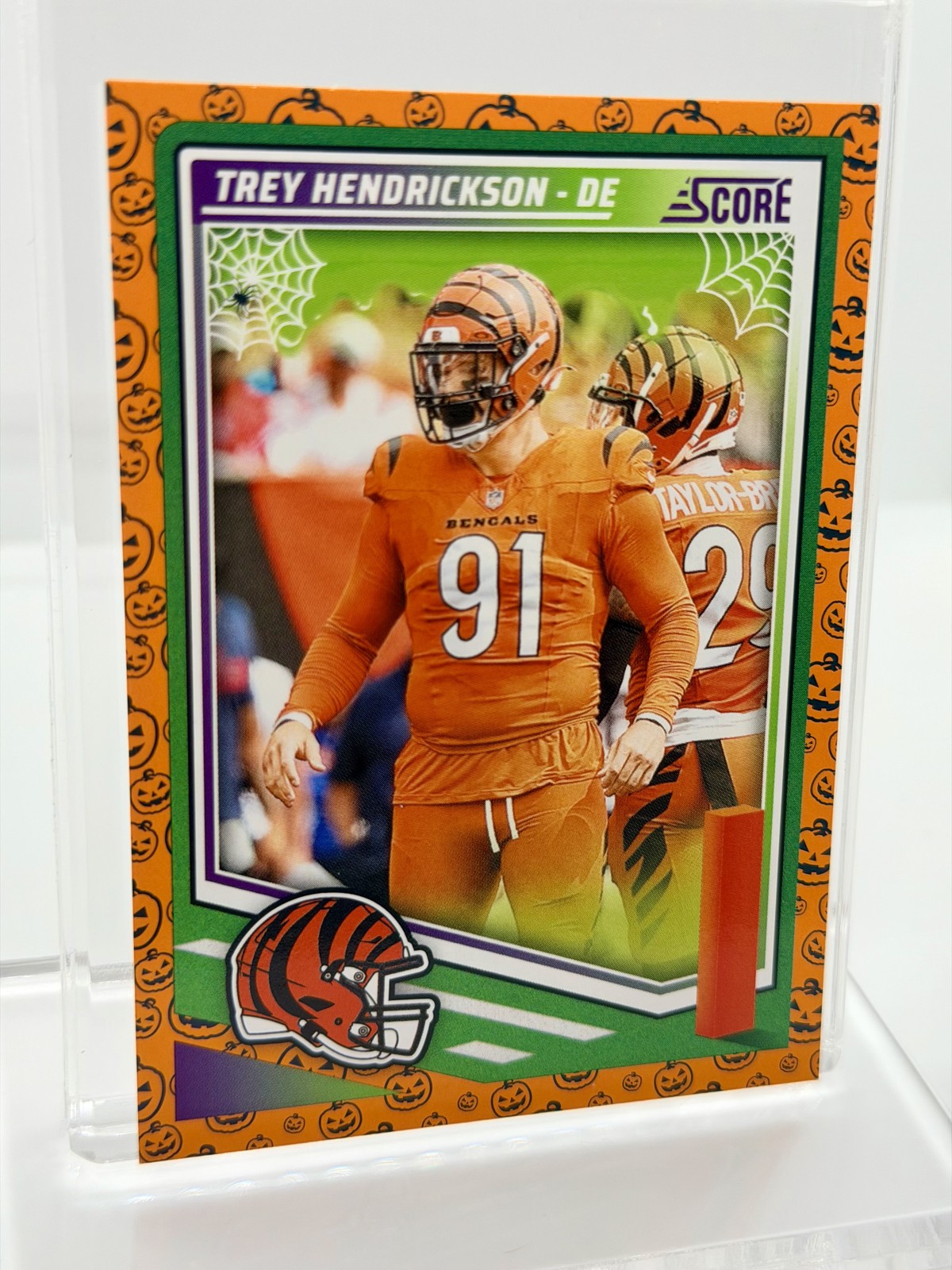2025 Score – Trey Hendrickson #290 Pumpkin