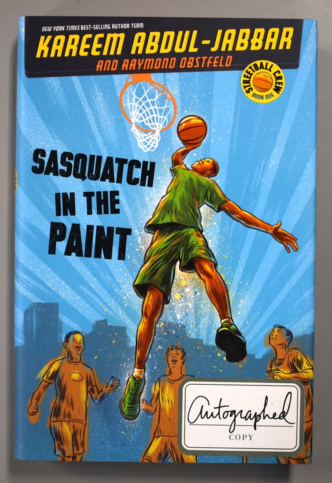 Kareem Abdul-Jabbar Signed Sasquatch in the Paint 2013 Hardcover Autograph