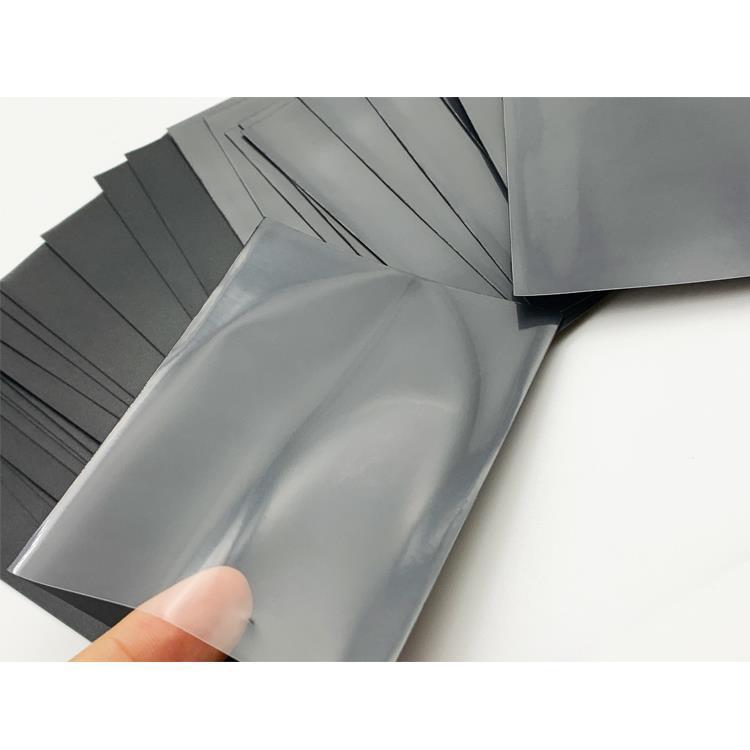 Lenayuyu 100pcs Black color Protector Standard MTG Card Sleeves 66x91mm Glossy