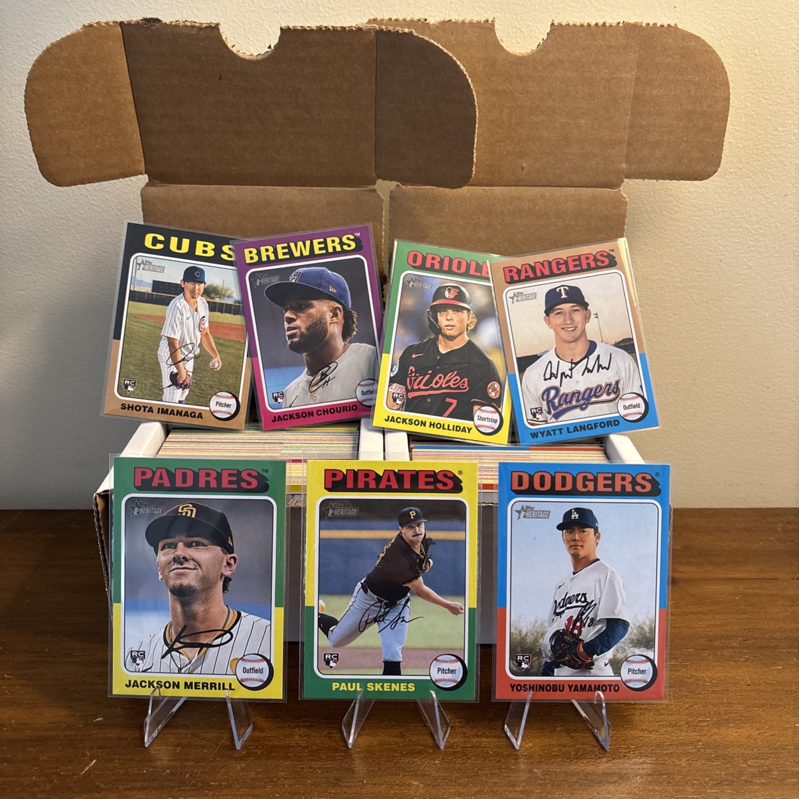 2024 Topps Heritage High Number Complete 200-Card Base Set (#501-700)