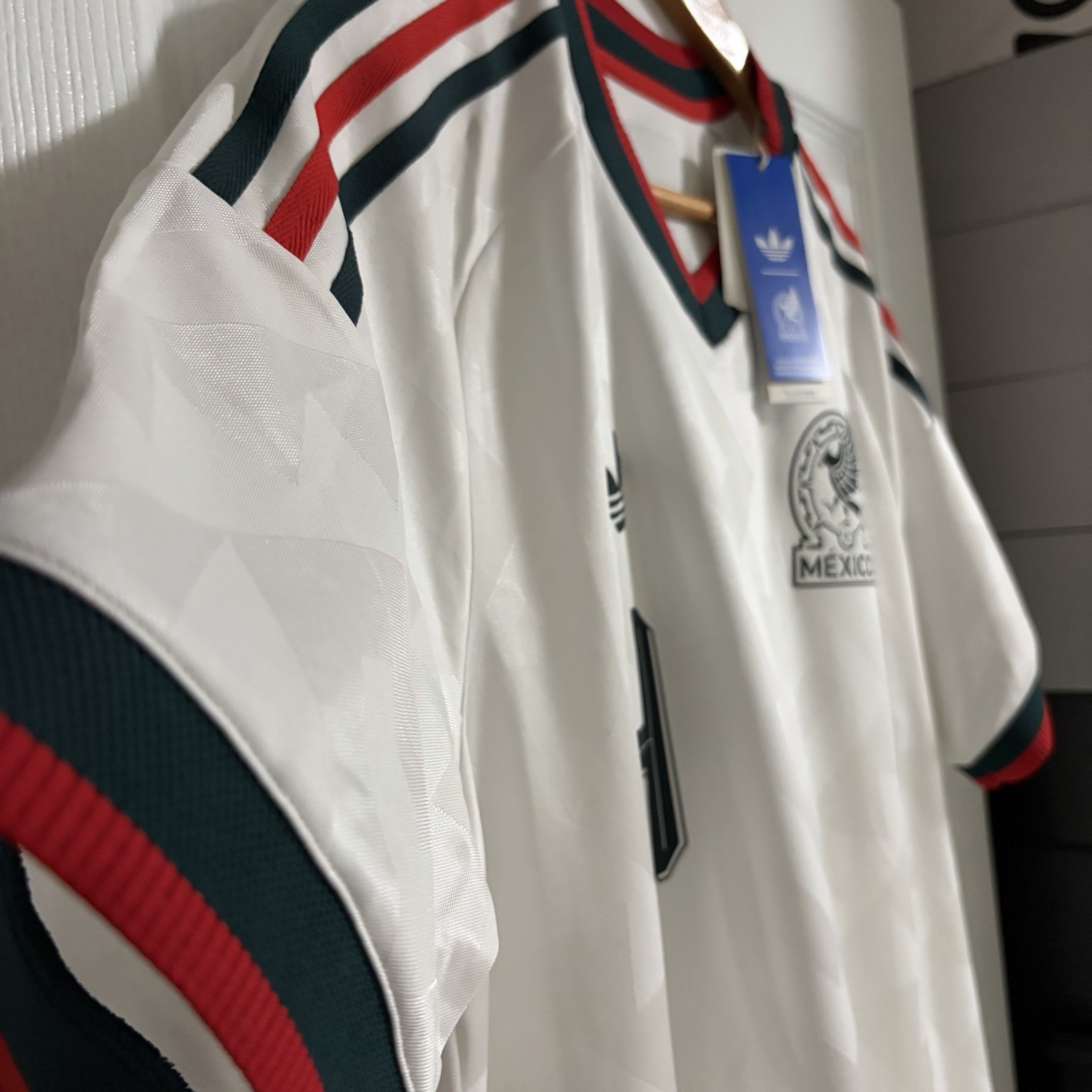 Adidas Mexico Authentic Away World Cup Jersey 2026 Men’s Large E Alvarez #4