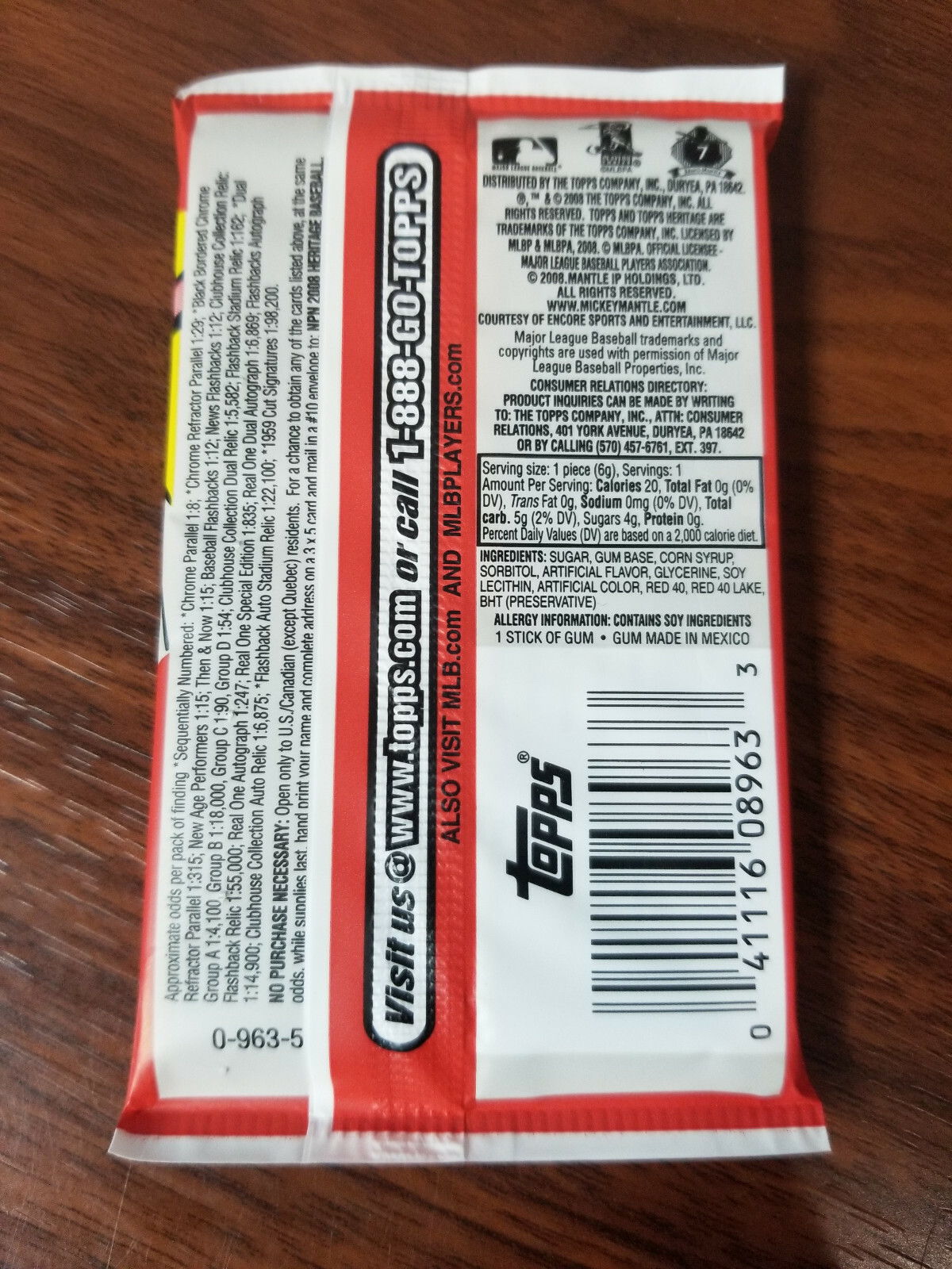 2008 Topps Heritage MLB Baseball 8 card pack and bubble gum SEE checklist inside