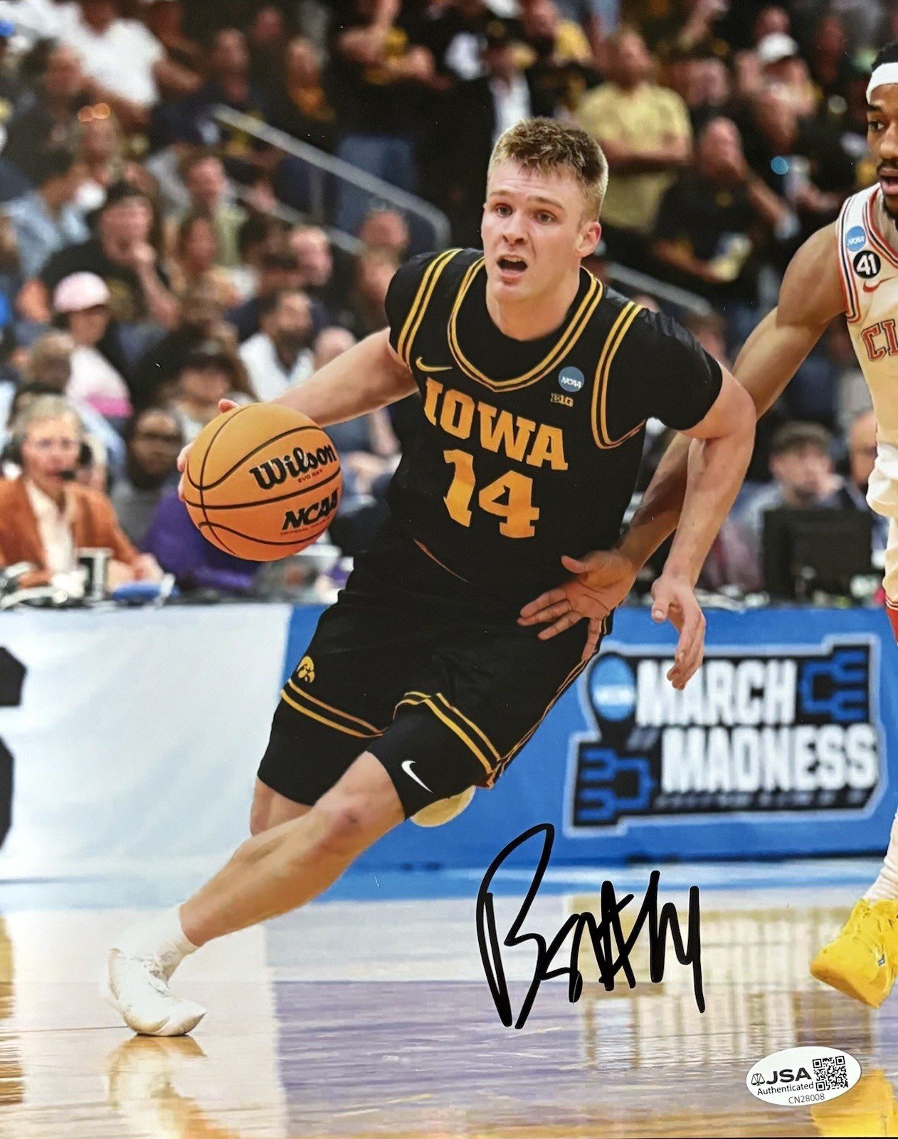 Bennett Stirtz (Iowa Hawkeyes) Signed Autographed 8×10 Photo JSA CN28008