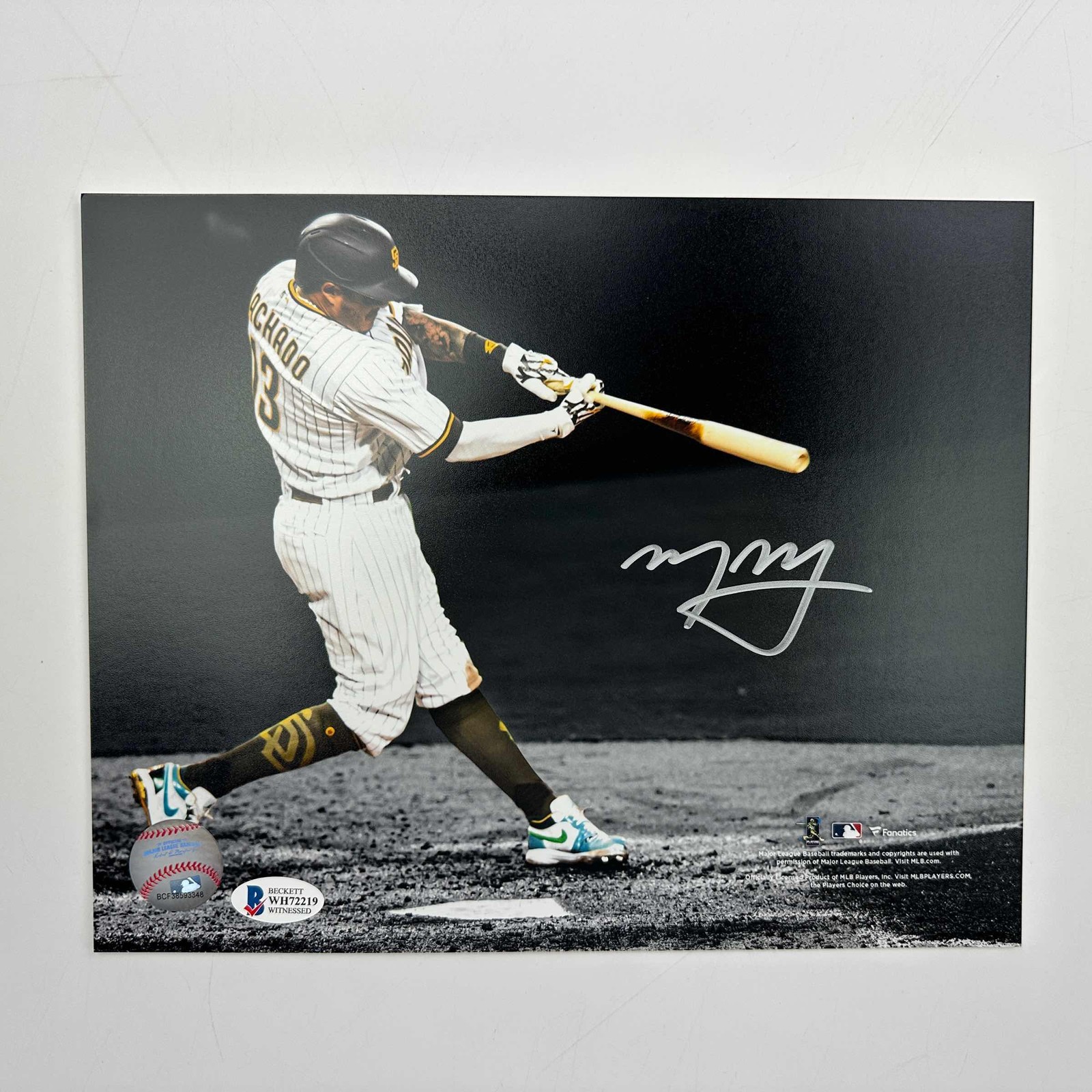 Autographed/Signed Manny Machado San Diego Padres 8×10 Photo Beckett BAS COA