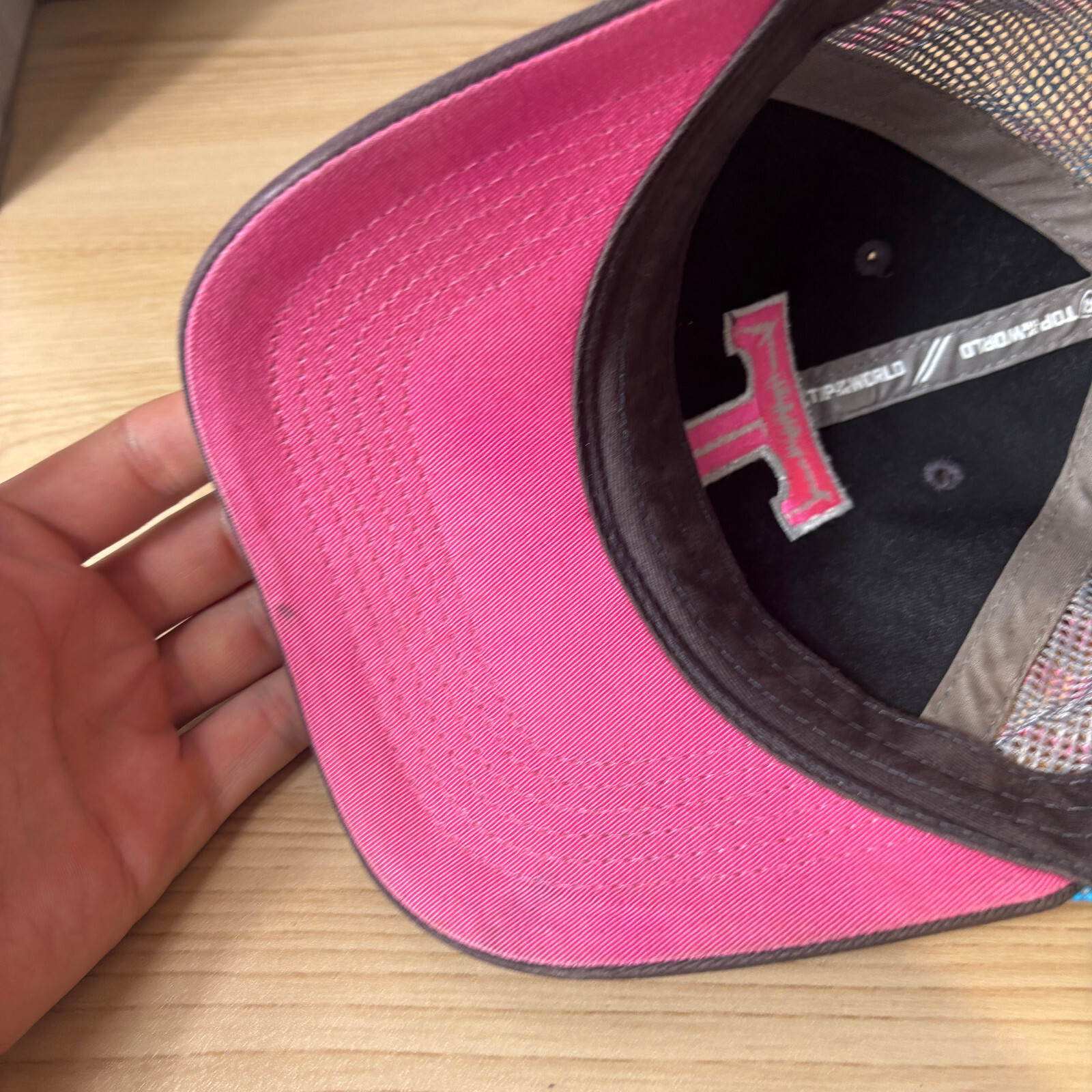 Tennessee Volunteers Hat Cap Snap Back Womens Gray Pink Blue Top of the World