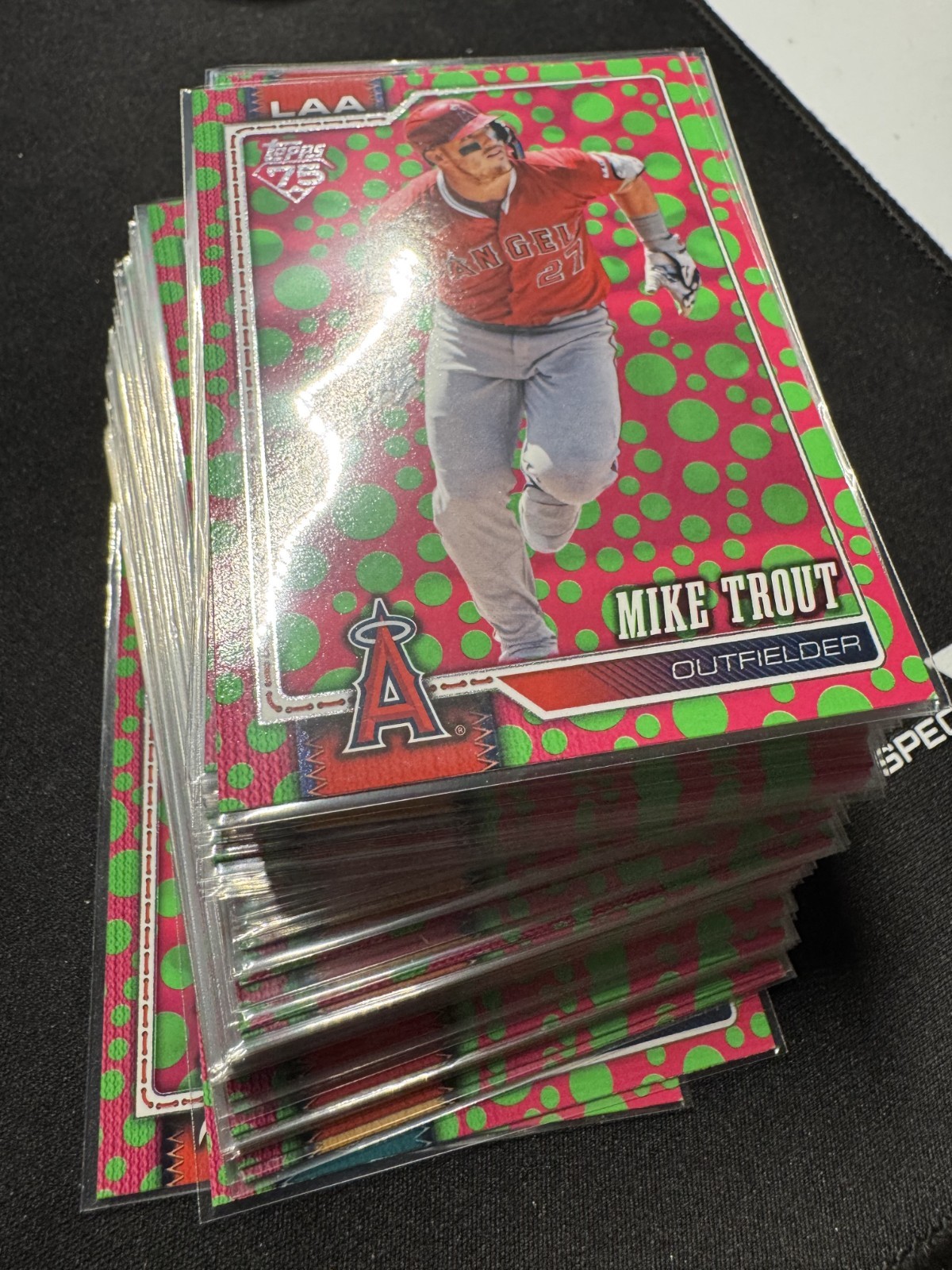 2026 Topps Series 1 Easter Holiday Green/Pink Polka Dots PICK YOUR CARD