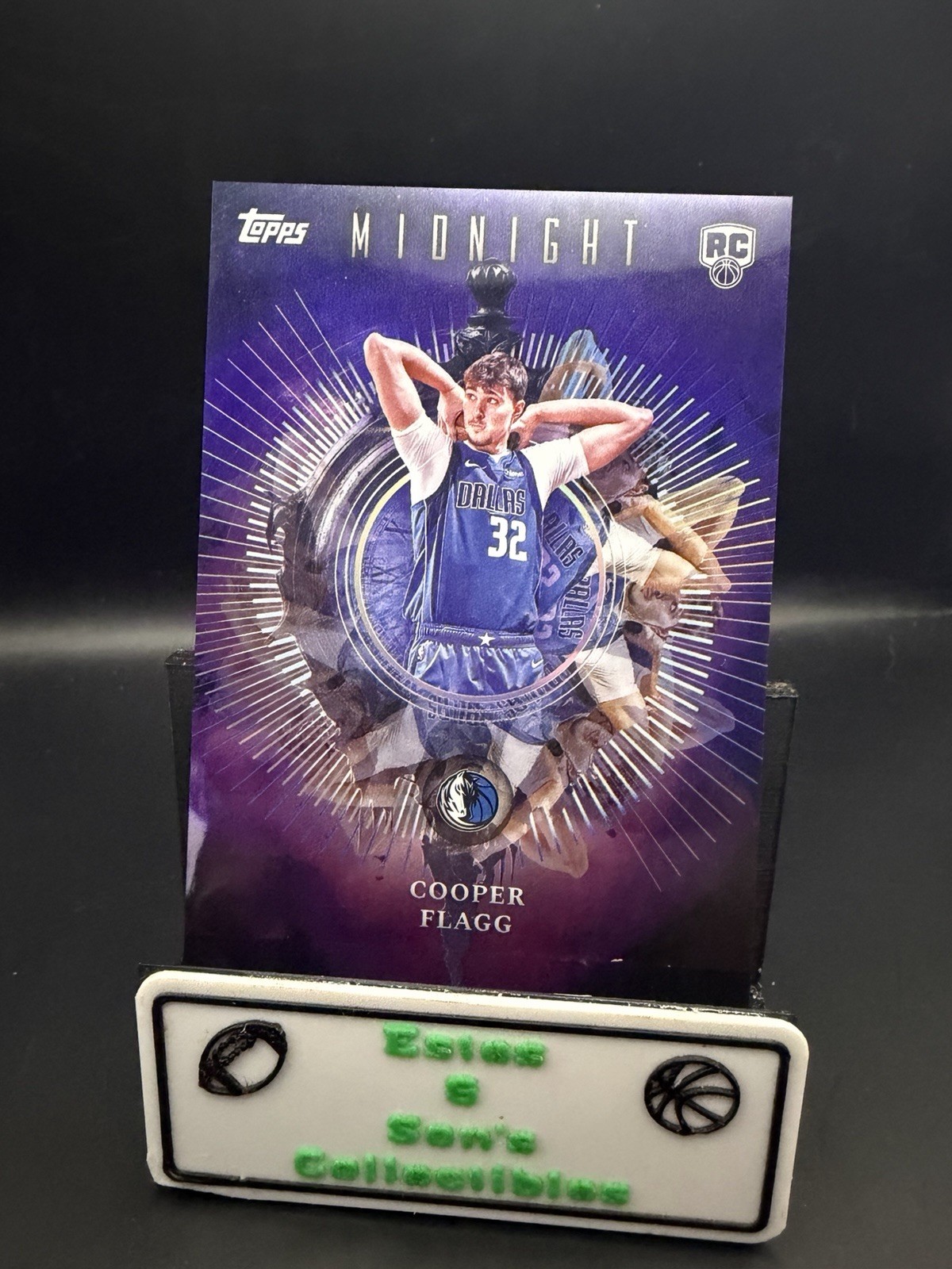 2025-26 Topps Midnight – Insomnia Cooper Flagg #IN-16 (RC)