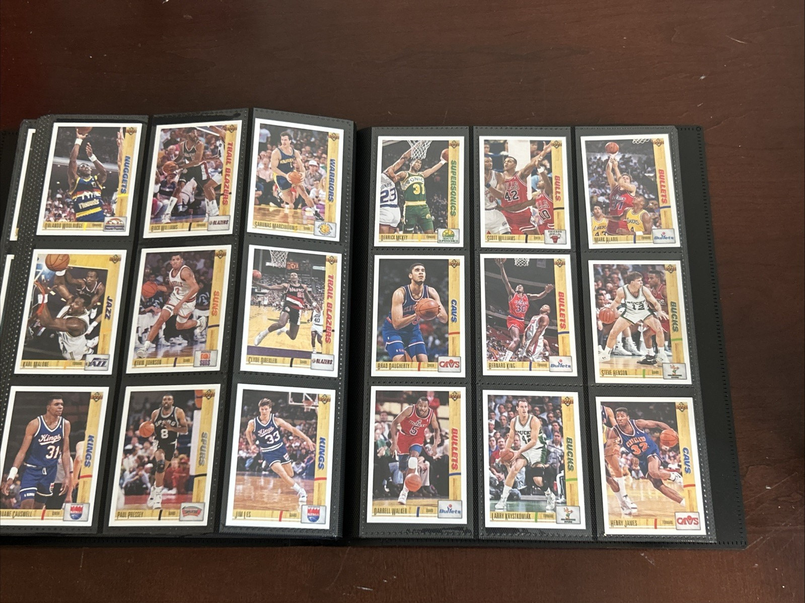 1991-92 Upper Deck Inaugural NBA Basketball Complete Set #1-400 w/ Binder
