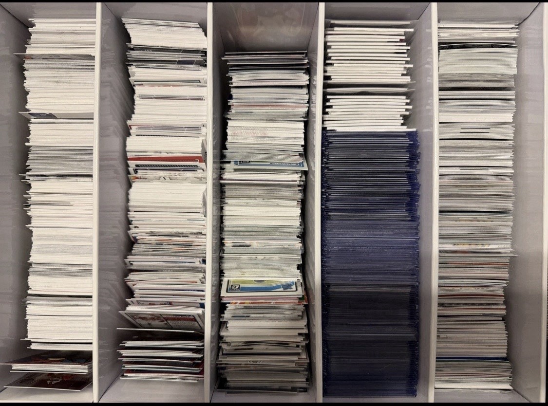 500 Card Lot – Assortment Of NFL – Possible Autos, Patches, #, Value Guaranteed