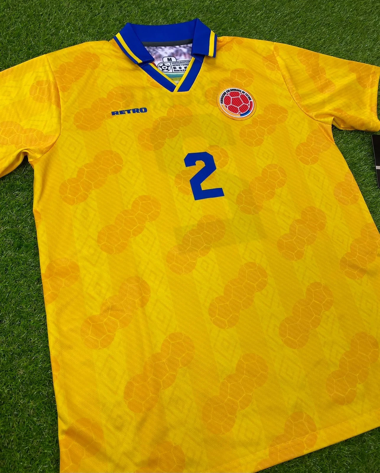 Colombia, Men’s Retro Soccer Jersey, 1994, Escobar (Gold) (LOOSE FIT)