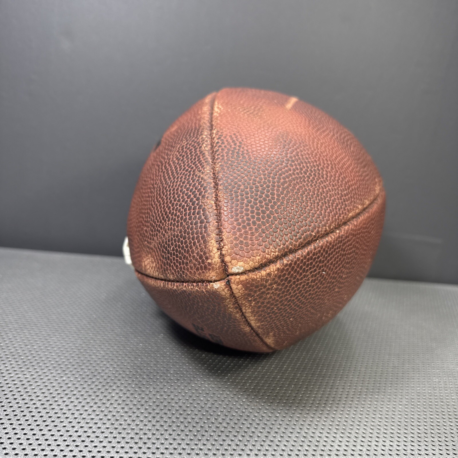 Wilson NFL Limited Official Size Composite Football [WTF 1799]