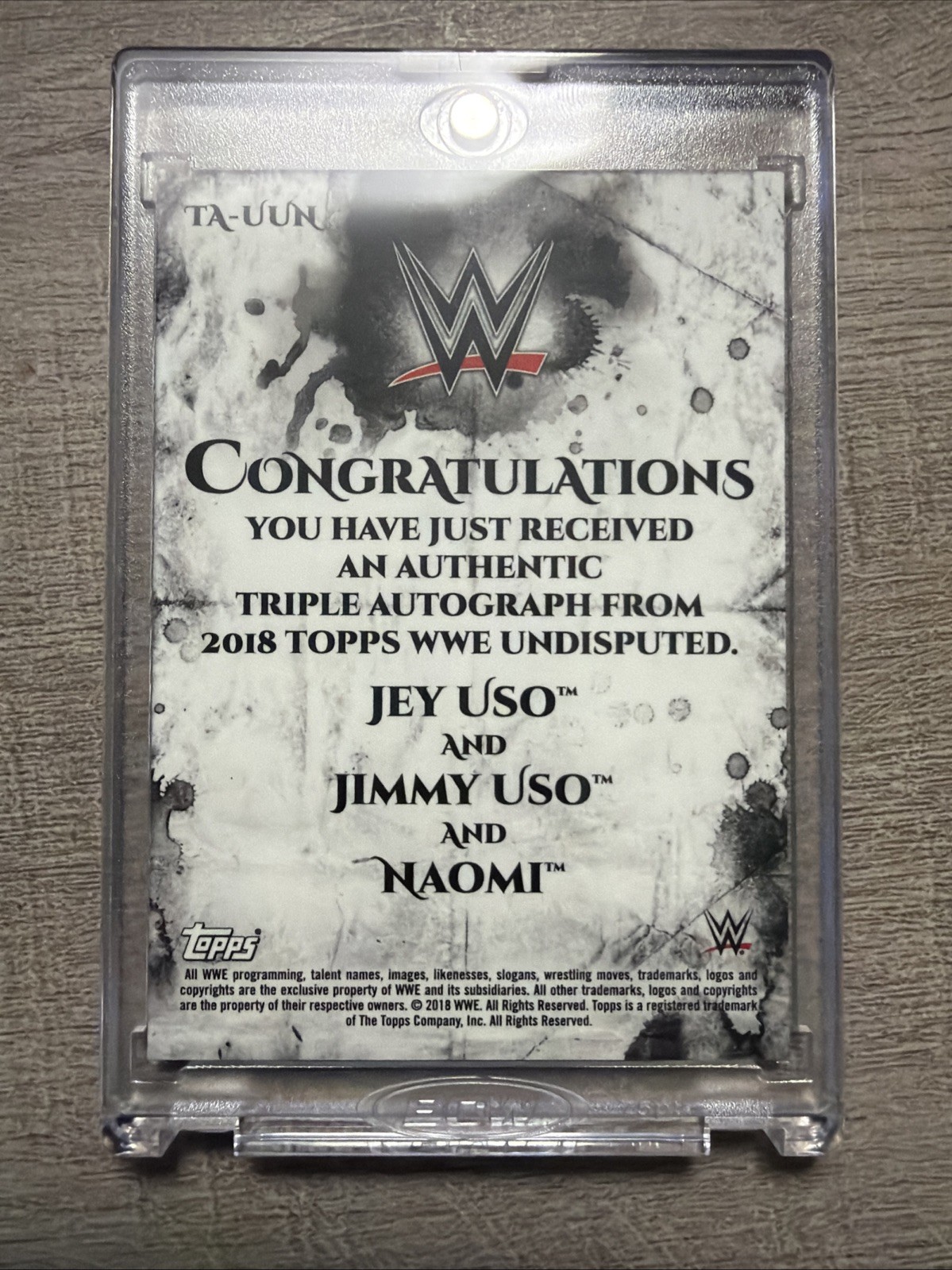 2018 Topps WWE Undisputed Triple Auto Jey Uso Jimmy Uso Naomi BOOKEND 10/10