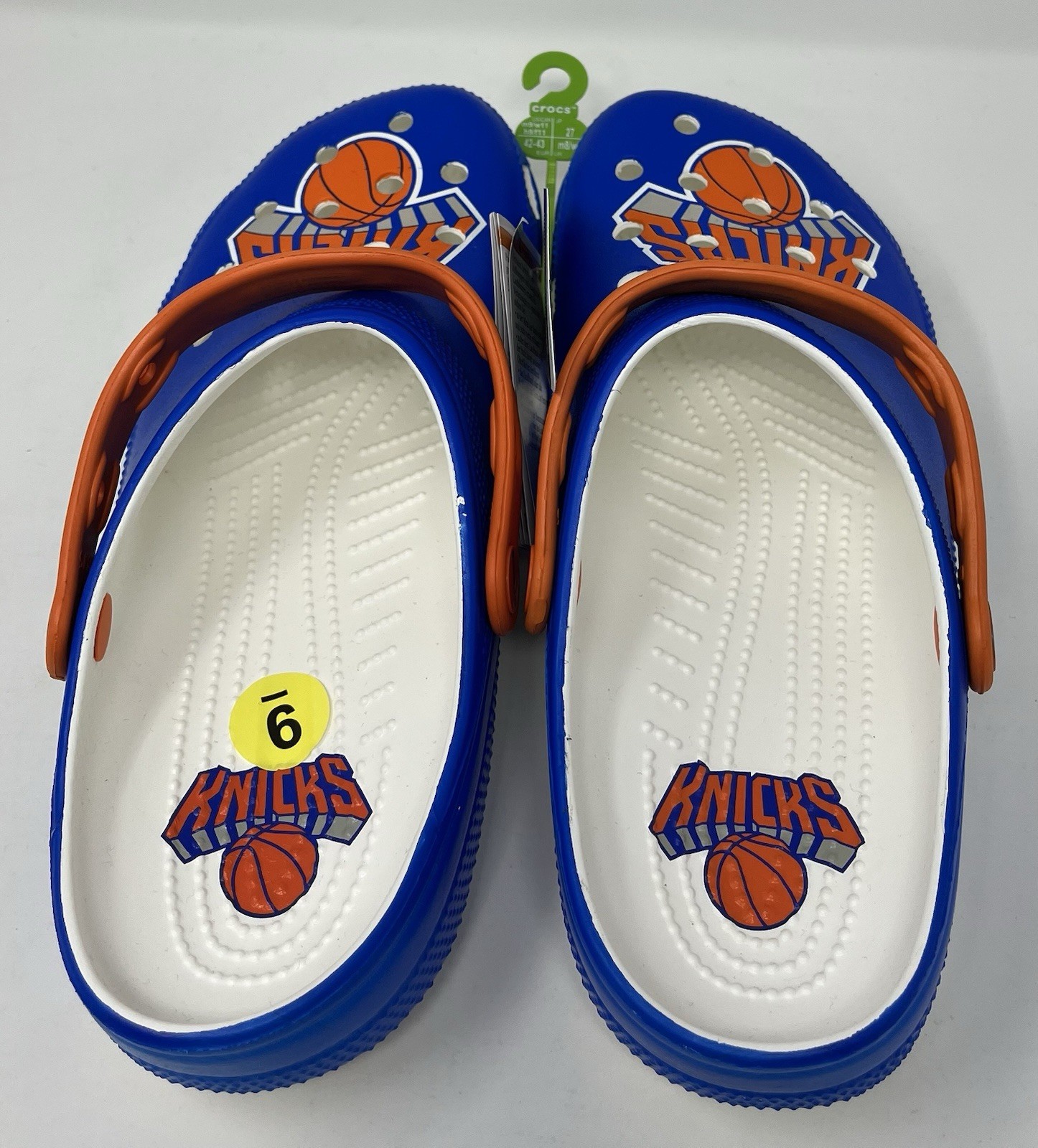 Crocs NBA New York Knicks Classic Clogs 208862-100 Basketball Mens Size 9 NEW