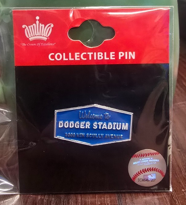 WELCOME TO DODGER STADIUM PIN