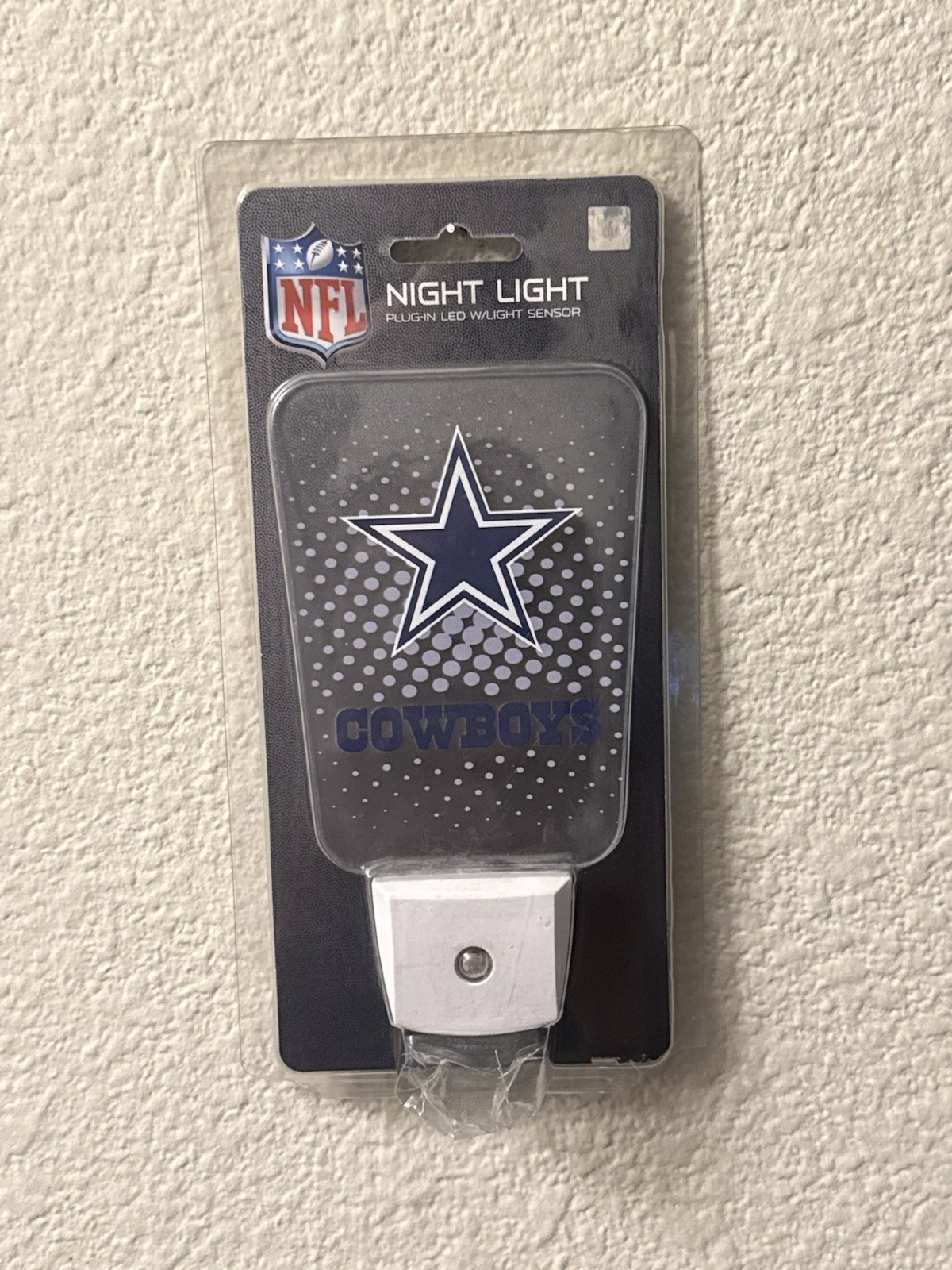 NWT Dallas Cowboys Team Night Light By Party Animal LED With Light Sensor